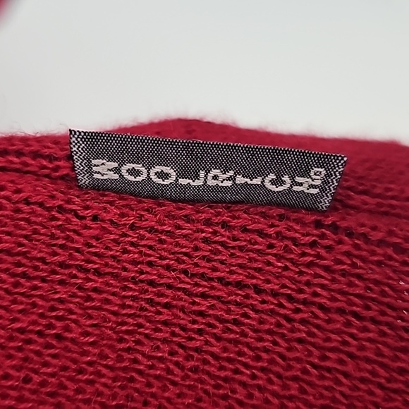 Woolrich Elegant Ruby Red Aztec Design Zip Front Sweater - Picture 14 of 16